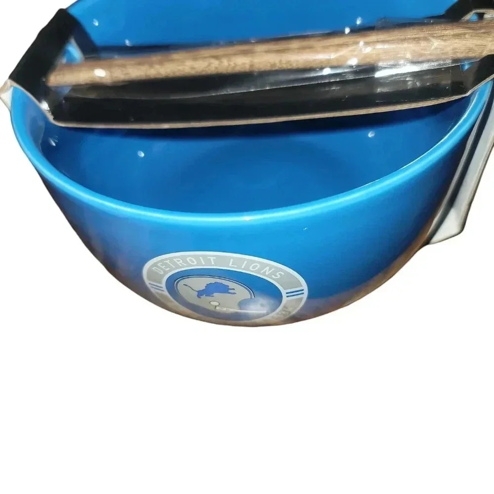 Detroit Lions NFL Ramen Noodles Bowl  36 oz - Picture 4 of 4